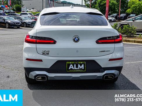 Used 2025 BMW X4 xDrive30i AWD/4WD image 10