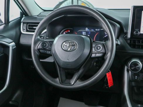 Used 2024 Toyota RAV4 LE AWD/4WD image 12