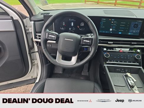 Used 2024 Hyundai Santa Fe SEL AWD/4WD image 13