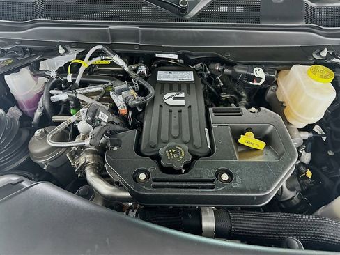 New 2025 RAM 5500 Tradesman image 17