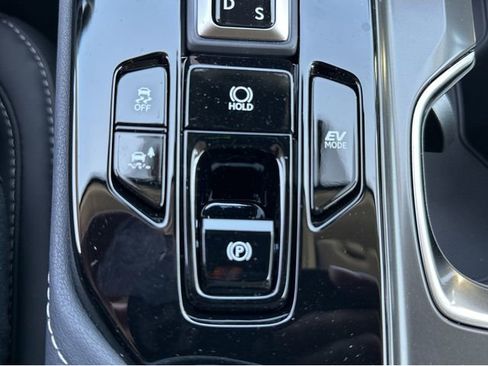 New 2026 Lexus NX 350h AWD w/ Premium Package image 33