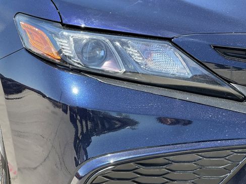 Used 2021 Toyota Camry SE FWD image 31