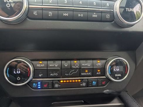 Used 2021 Ford Expedition Max XLT AWD/4WD image 15