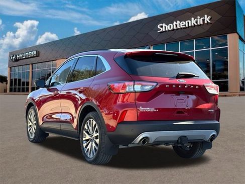 Used 2020 Ford Escape Titanium w/ Titanium Premium Package 2.0 image 8