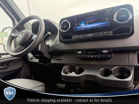 New 2026 Mercedes-Benz Sprinter 2500 image 2