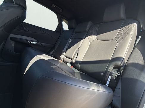 Certified 2025 Lexus RX 350 FWD w/ Technology Package image 11