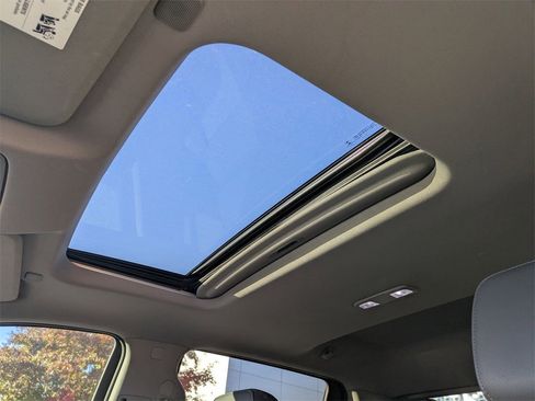 Used 2019 Chevrolet Silverado 1500 RST image 25