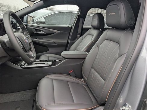 New 2026 Buick Envista Avenir image 18