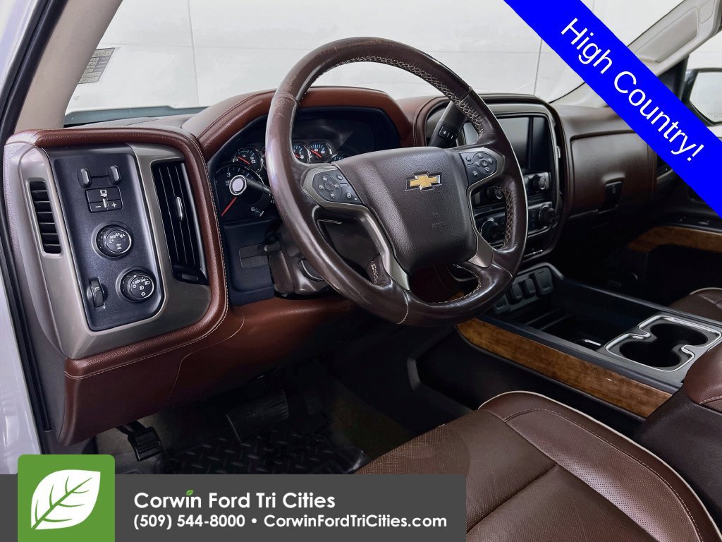 Used 2017 Chevrolet Silverado 1500 High Country AWD/4WD image 2
