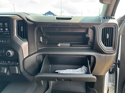 Used 2024 Chevrolet Silverado 2500 Custom w/ Custom Value Package AWD/4WD image 34