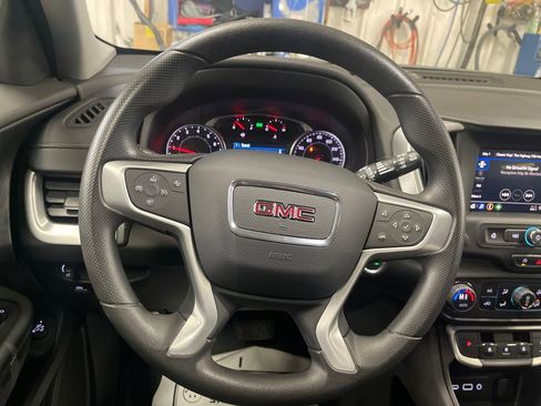 Certified 2024 GMC Terrain SLE w/ Driver Convenience Package AWD/4WD image 20