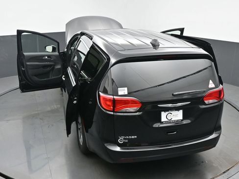 New 2026 Chrysler Voyager LX image 64