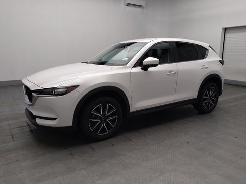 Used 2018 MAZDA CX-5 Touring FWD image 2