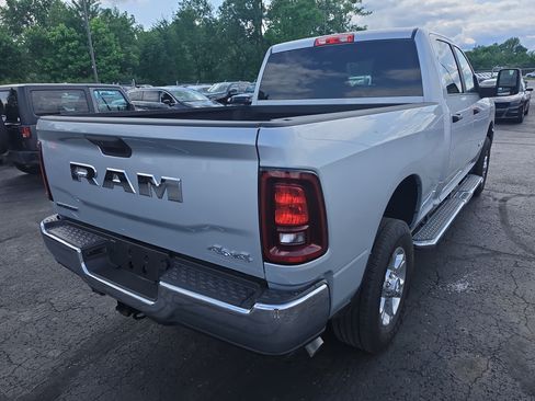Used 2026 RAM 2500 Big Horn AWD/4WD image 3