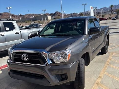 Used 2013 Toyota Tacoma 2WD Access Cab w/ SR5 Pkg image 1