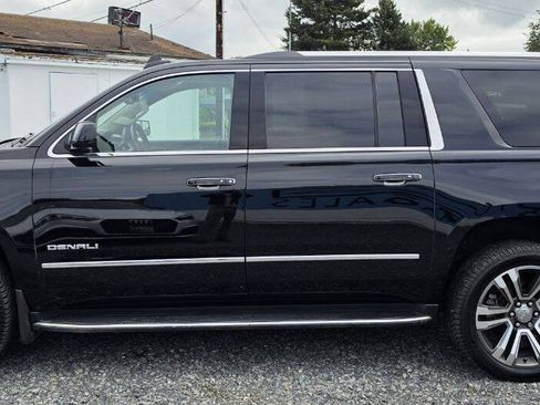 Used 2019 GMC Yukon XL Denali AWD/4WD image 4