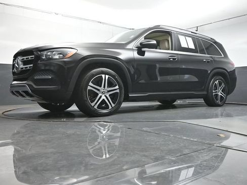 Used 2021 Mercedes-Benz GLS 450 4MATIC image 36