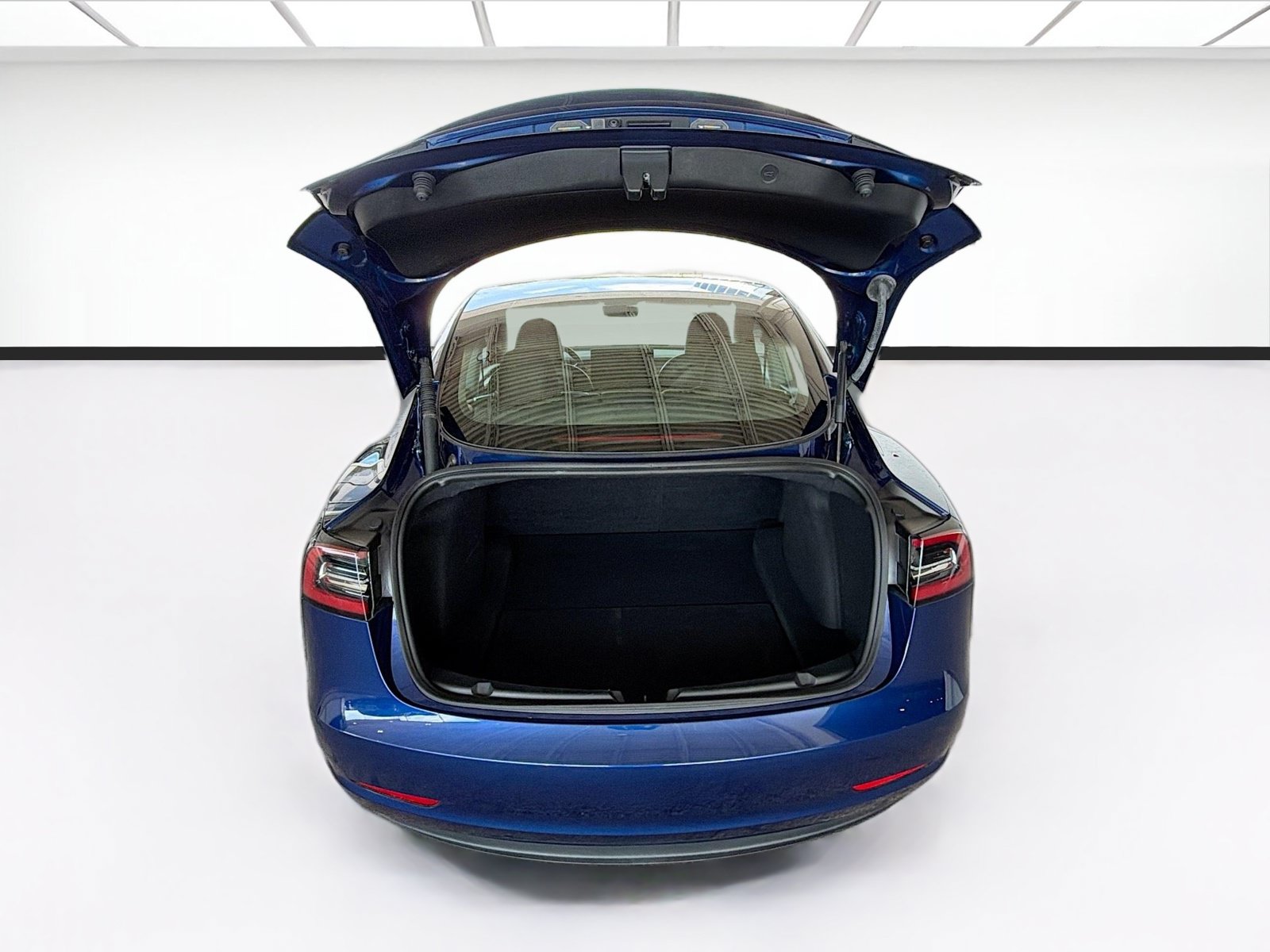 Used 2023 Tesla Model 3 Standard Range RWD image 17