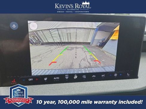 Used 2025 Ford Maverick XLT w/ XLT Luxury Package AWD/4WD image 13