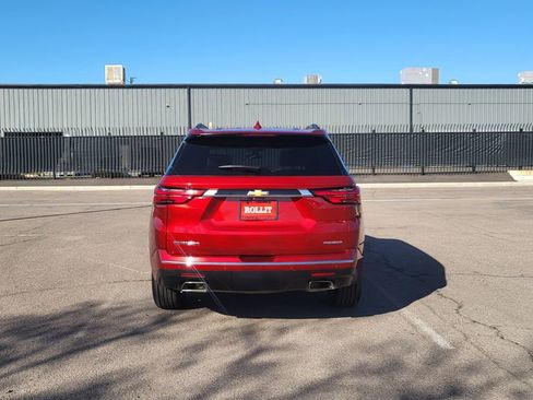Used 2023 Chevrolet Traverse Premier image 7