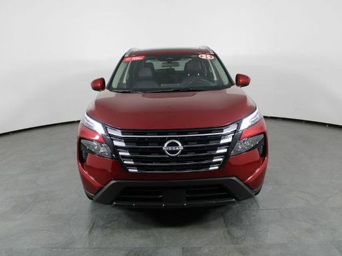 Certified 2025 Nissan Rogue SV w/ SV Premium Package FWD image 13