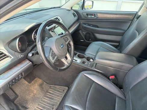 Used 2015 Subaru Outback 3.6R Limited image 12