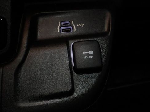 Used 2023 RAM ProMaster 2500 image 27