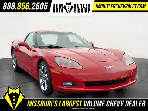Used 2007 Chevrolet Corvette Coupe w/ Preferred Equipment Group RWD image 21