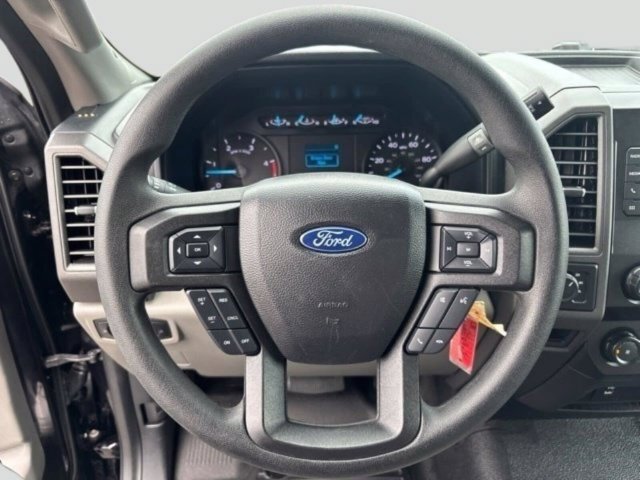 Used 2021 Ford F550 4x4 Regular Cab Super Duty w/ Power Equipment Group image 22