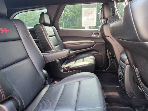Used 2016 Dodge Durango R/T w/ Technology Group AWD/4WD image 18