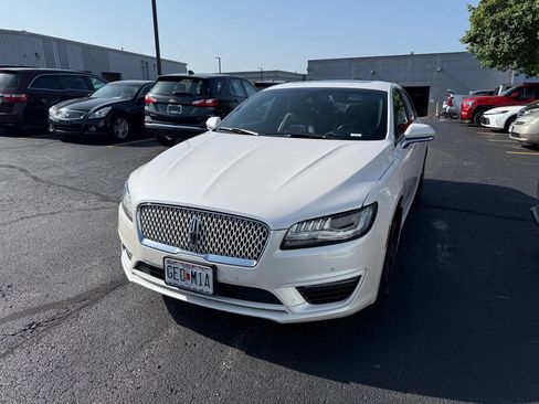 Used 2020 Lincoln MKZ Reserve w/ Monochromatic Package AWD/4WD image 2