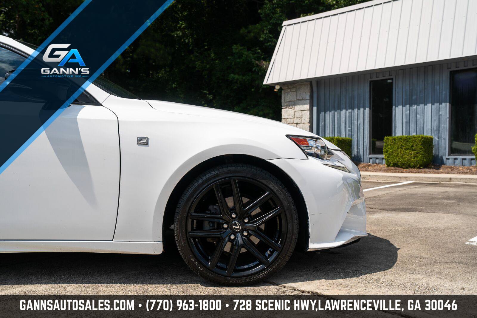 Used 2015 Lexus IS 200t AWD w/ Navigation System Package image 12