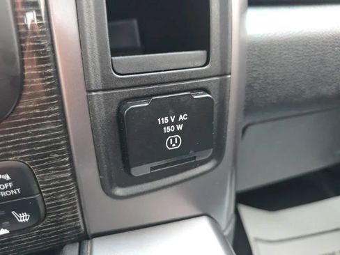Used 2016 RAM 1500 Limited AWD/4WD image 34