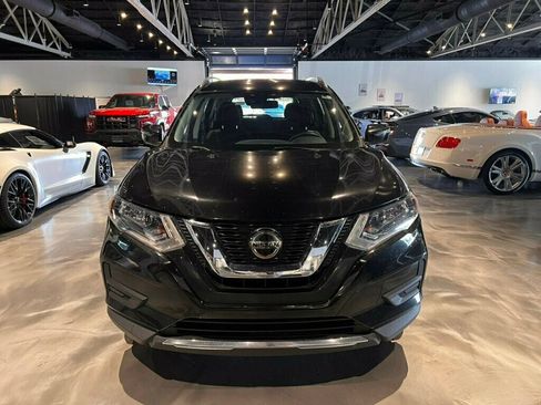 Used 2020 Nissan Rogue SV image 8