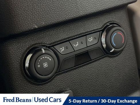 Used 2015 Ford Explorer XLT w/ Equipment Group 202B image 25