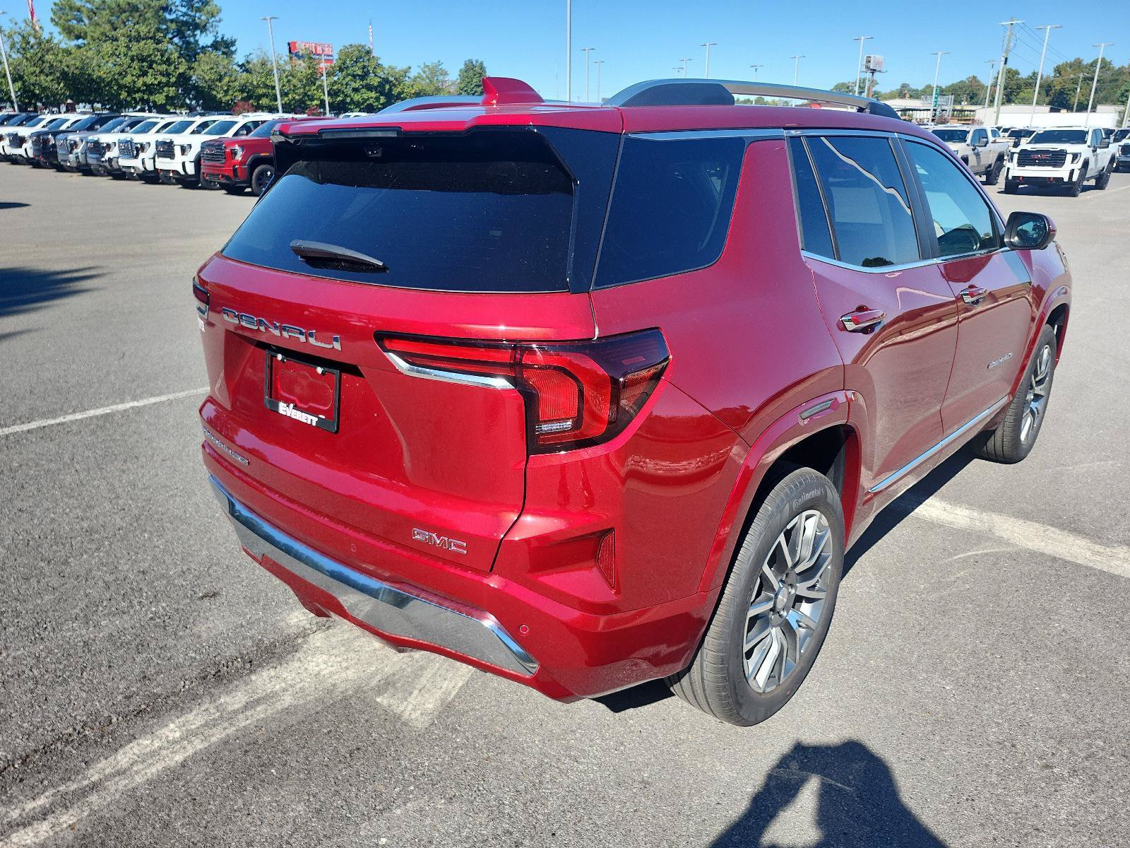 New 2027 GMC Terrain Denali AWD/4WD image 3