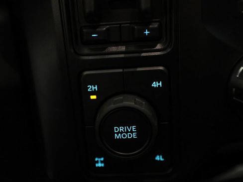 Used 2026 Ford F250 Lariat w/ Black Appearance Package AWD/4WD image 53