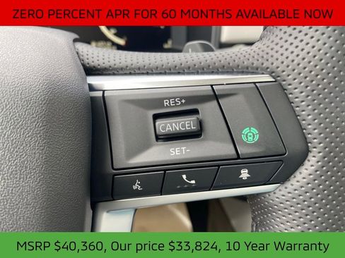 New 2025 Mitsubishi Outlander SE image 44