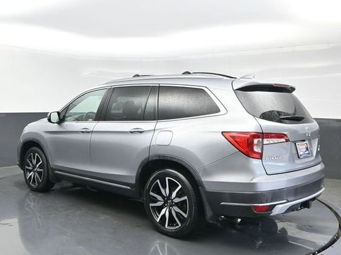 Used 2019 Honda Pilot Elite image 3