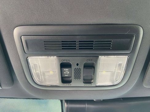 Used 2021 Honda Civic EX image 18