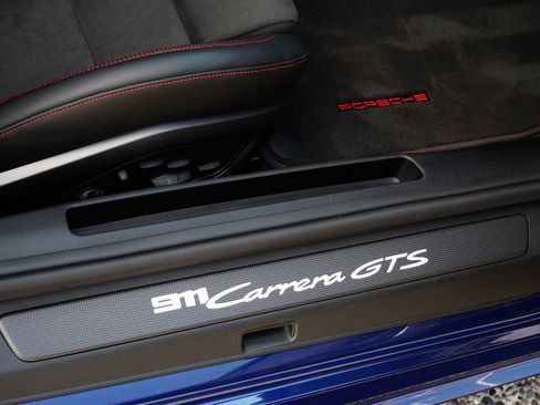 Used 2022 Porsche 911 Carrera GTS image 22