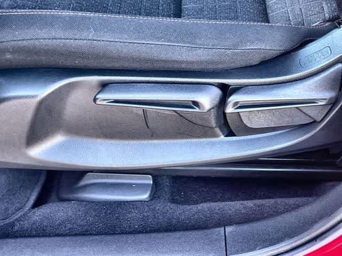 Used 2024 Honda HR-V Sport image 31