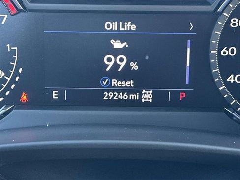 Certified 2023 Cadillac XT4 Luxury w/ Cold Weather Package image 40