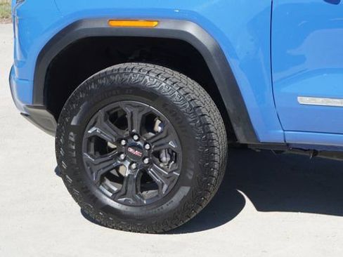 New 2025 GMC Canyon Elevation image 12