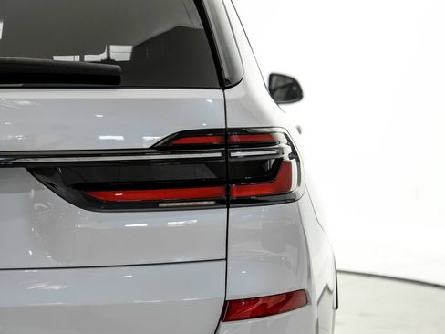 Used 2025 BMW ALPINA XB7 AWD/4WD image 65