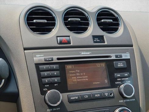 Used 2010 Nissan Altima 2.5 SL w/ SL Pkg FWD image 13
