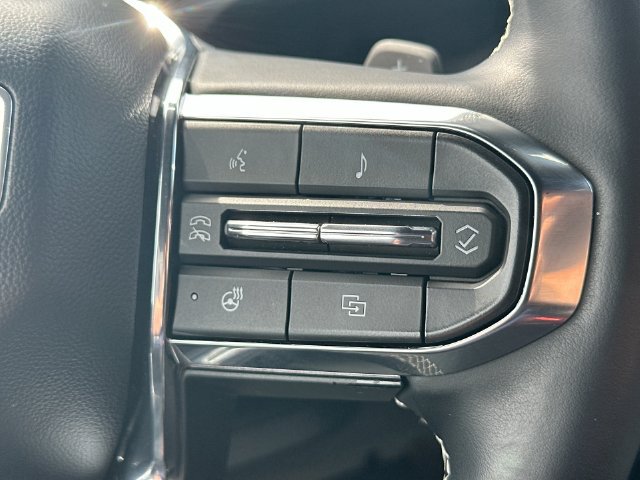 Used 2025 GMC Acadia Denali w/ LPO, Floor Liner Package FWD image 43