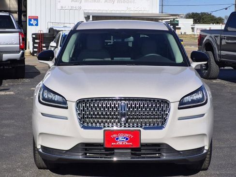 Used 2022 Lincoln Corsair FWD w/ Equipment Group 101A image 2