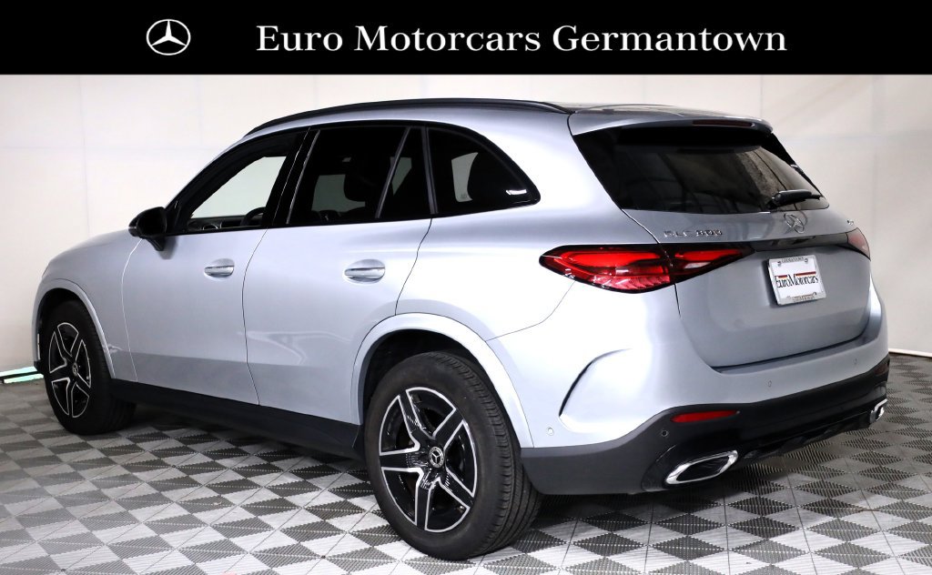 Certified 2024 Mercedes-Benz GLC 300 4MATIC image 4