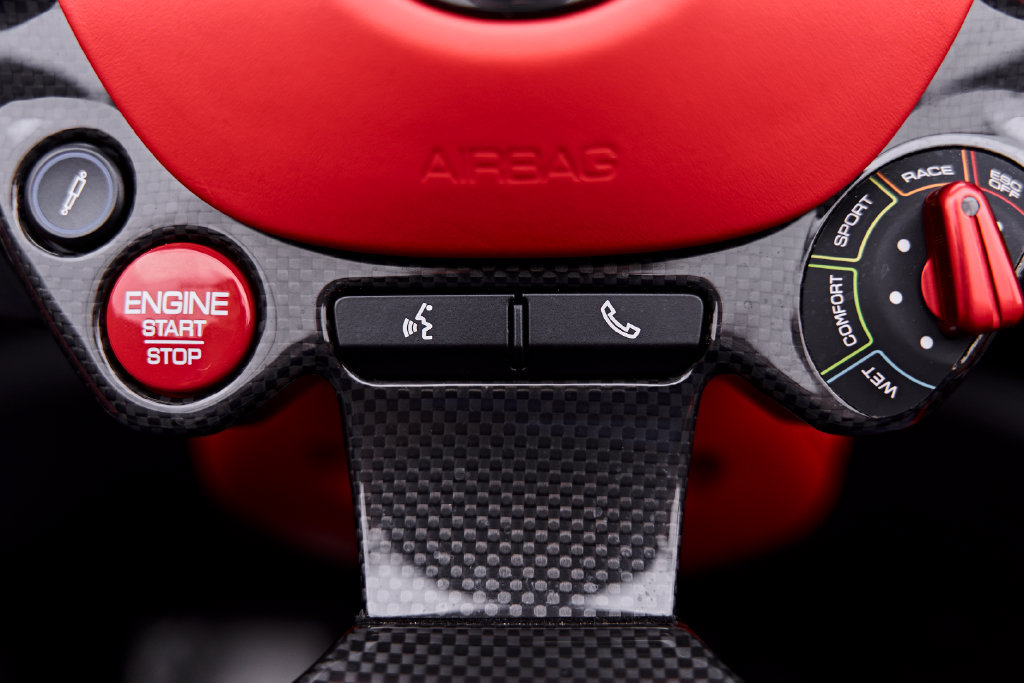 Used 2022 Ferrari Portofino M RWD image 71